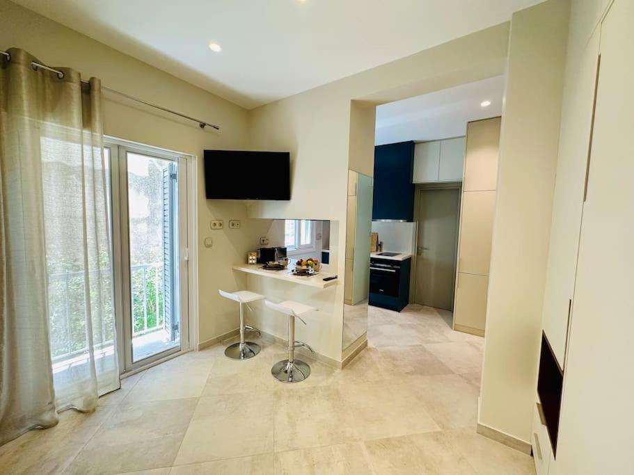 The Pearl Of Athens, 1 Km From The Acropolis Apartment Bagian luar foto